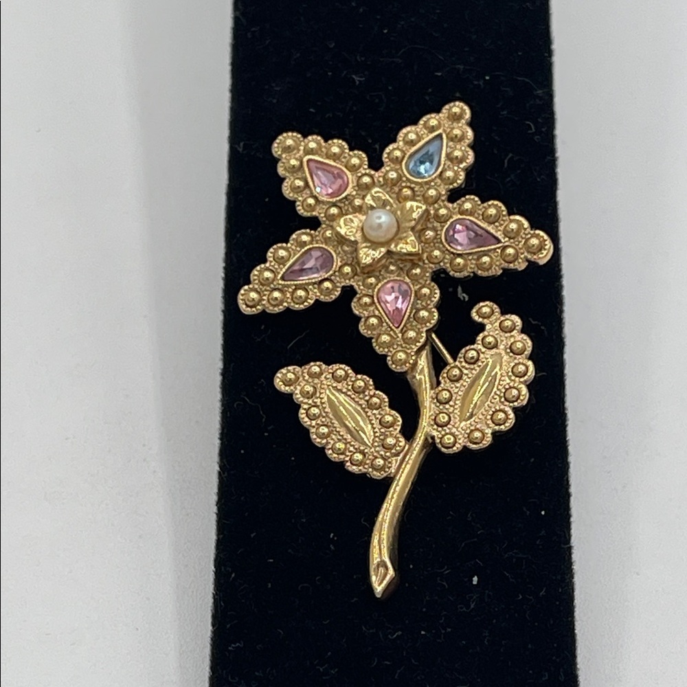 4.7.26-10 Goldtone Floral Brooch with Pink & Blue Accents - Women Jewelry